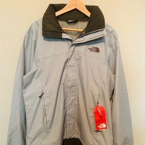 Men’s North Face rain jacket